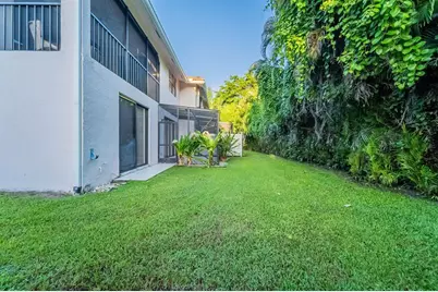 8705  Via Giula, Unit #1, Boca Raton, FL 33496 - Photo 24