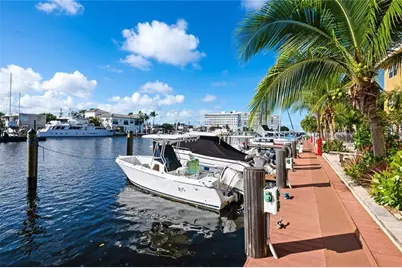 815  Middle River Dr, Unit #205, Fort Lauderdale, FL 33304 - Photo 2