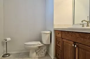 118 NW Royal Park Dr Unit, Oakland Park, FL 33309 - Photo 10