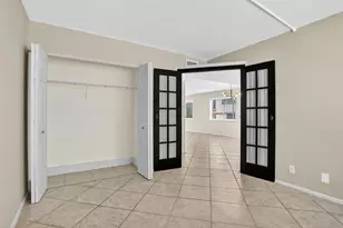 3050 NE 16th Ave, Oakland Park, FL 33334 - Photo 6