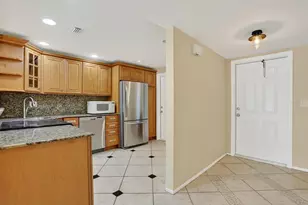 3050 NE 16th Ave, Oakland Park, FL 33334 - Photo 4