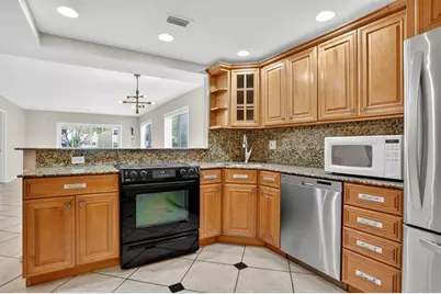 3050 NE 16th Avenue, Unit #107, Oakland Park, FL 33334 - Photo 2