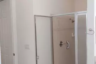 7042 SE Bay Hill Dr, Stuart, FL 34997 - Photo 10