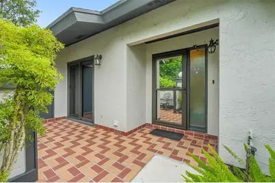 468  Long Bow Ct, Unit #468, Royal Palm Beach, FL 33411 - Photo 4