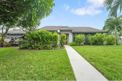 468  Long Bow Ct, Unit #468, Royal Palm Beach, FL 33411 - Photo 1