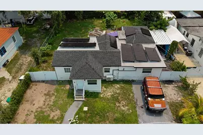 2340 NW 99th Ter, Miami, FL 33147 - Photo 18