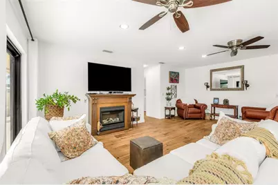 370 SE 13th Ave, Pompano Beach, FL 33060 - Photo 14