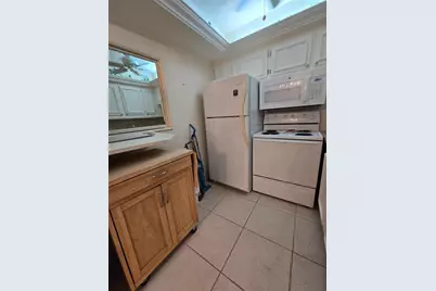 2  Grantham D, Unit #2, Deerfield Beach, FL 33442 - Photo 8