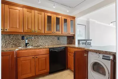 3430  Galt Ocean Dr, Unit #504, Fort Lauderdale, FL 33308 - Photo 18