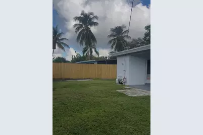 6540 SW 4th St, Pembroke Pines, FL 33023 - Photo 16