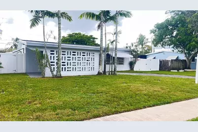 6540 SW 4th St, Pembroke Pines, FL 33023 - Photo 2