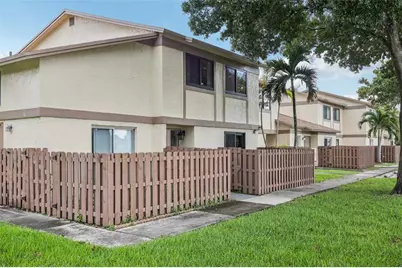 10875 NW 29th Mnr, Unit #2, Sunrise, FL 33322 - Photo 2