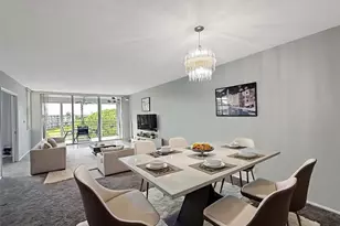 535 Oaks Dr, Pompano Beach, FL 33069 - Photo 1