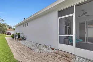 5230 E 1st Square, Vero Beach, FL 32968 - Photo 30