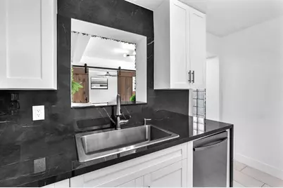 6630  Cody St, Hollywood, FL 33024 - Photo 2