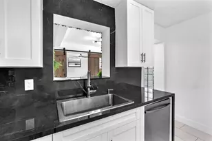 6630 Cody St, Hollywood, FL 33024 - Photo 2