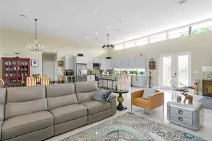 2701 NE 2nd Ave, Wilton Manors, FL 33334 - Photo 8