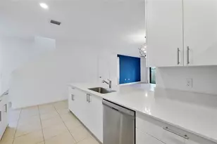 4973 Oakmont Dr, Dania Beach, FL 33312 - Photo 8