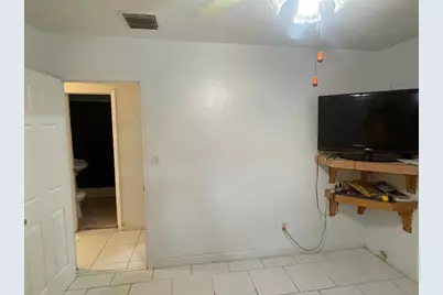 2215 NW 9th Ct, Fort Lauderdale, FL 33311 - Photo 12