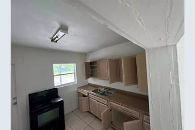 201 N 17th St, Fort Pierce, FL 34950 - Photo 10