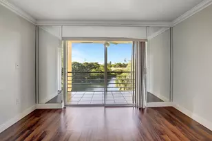 8225 Sunrise Lakes Blvd, Sunrise, FL 33322 - Photo 16