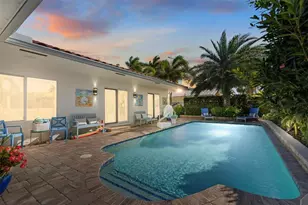 3250 Spanish River Dr, Pompano Beach, FL 33062 - Photo 2