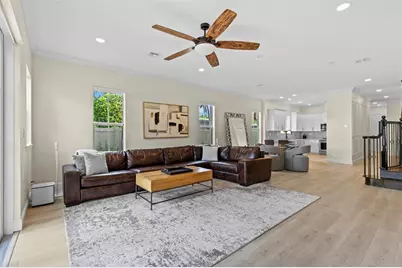 1121 NE 14th Ave, Fort Lauderdale, FL 33304 - Photo 2