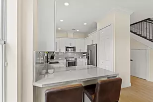 1121 NE 14th Ave, Fort Lauderdale, FL 33304 - Photo 16