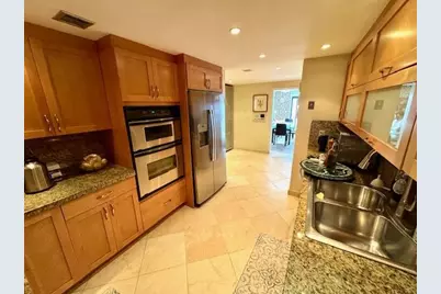 1540 NE Quayside Ter, Unit #D1, Miami, FL 33138 - Photo 6