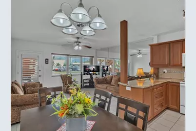 1000 SW 10th Ave, Unit #P4, Hallandale Beach, FL 33009 - Photo 12