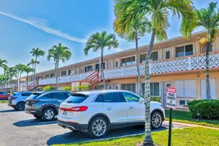 1000 SW 10th Ave, Hallandale Beach, FL 33009 - Photo 4