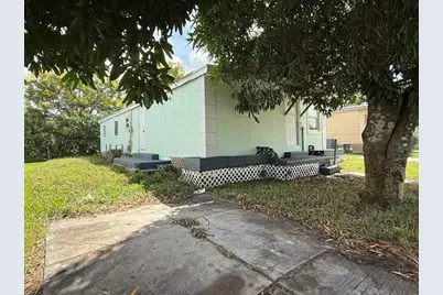 821  Rickey Jackson Blvd, Pahokee, FL 33476 - Photo 2