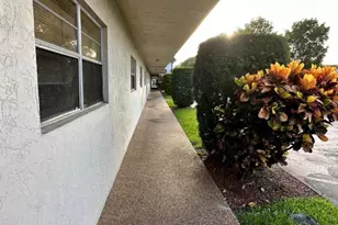 5900 NW 17th Pl, Sunrise, FL 33313 - Photo 6