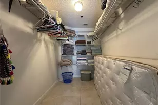 17801 N Bay Rd, Sunny Isles Beach, FL 33160 - Photo 32