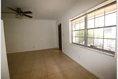 4649  Bougainvilla Dr, Unit #4, Lauderdale by the Sea, FL 33308 - Photo 8