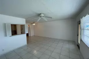 116 Prescott F, Deerfield Beach, FL 33442 - Photo 4