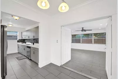 7021  Park St, Hollywood, FL 33024 - Photo 6