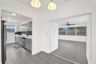 7021 Park St, Hollywood, FL 33024 - Photo 6