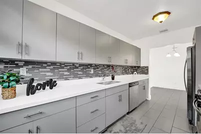 7021  Park St, Hollywood, FL 33024 - Photo 2