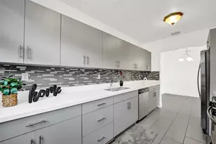 7021 Park St, Hollywood, FL 33024 - Photo 2