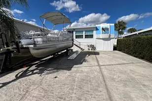 5327 SE 66th Ave, Okeechobee, FL 34974 - Photo 1