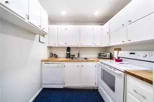 458 Tilford U, Deerfield Beach, FL 33442 - Photo 6