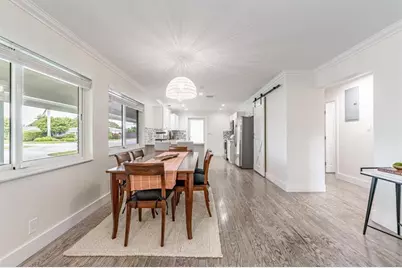 300 NE 43rd St, Oakland Park, FL 33334 - Photo 6