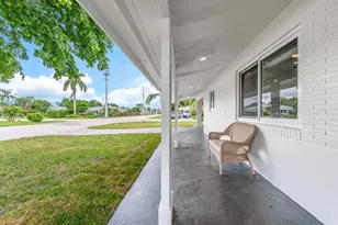 300 NE 43rd St, Oakland Park, FL 33334 - Photo 22