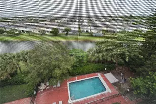 1101 Crystal Lake Dr, Deerfield Beach, FL 33064 - Photo 54