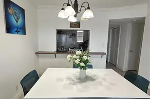 1101 Crystal Lake Dr, Deerfield Beach, FL 33064 - Photo 20