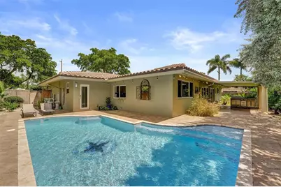 2732 NE 26th St, Fort Lauderdale, FL 33305 - Photo 2