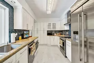 2732 NE 26th St, Fort Lauderdale, FL 33305 - Photo 36