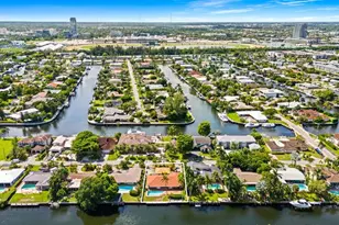 625 Oleander Dr, Hallandale Beach, FL 33009 - Photo 4