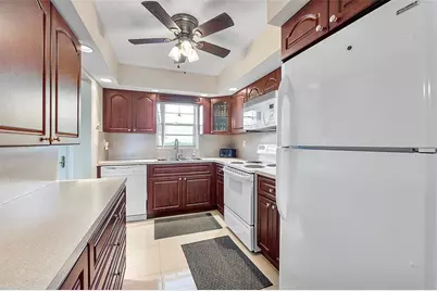 5860 NW 44th St, Unit #706, Lauderhill, FL 33319 - Photo 2
